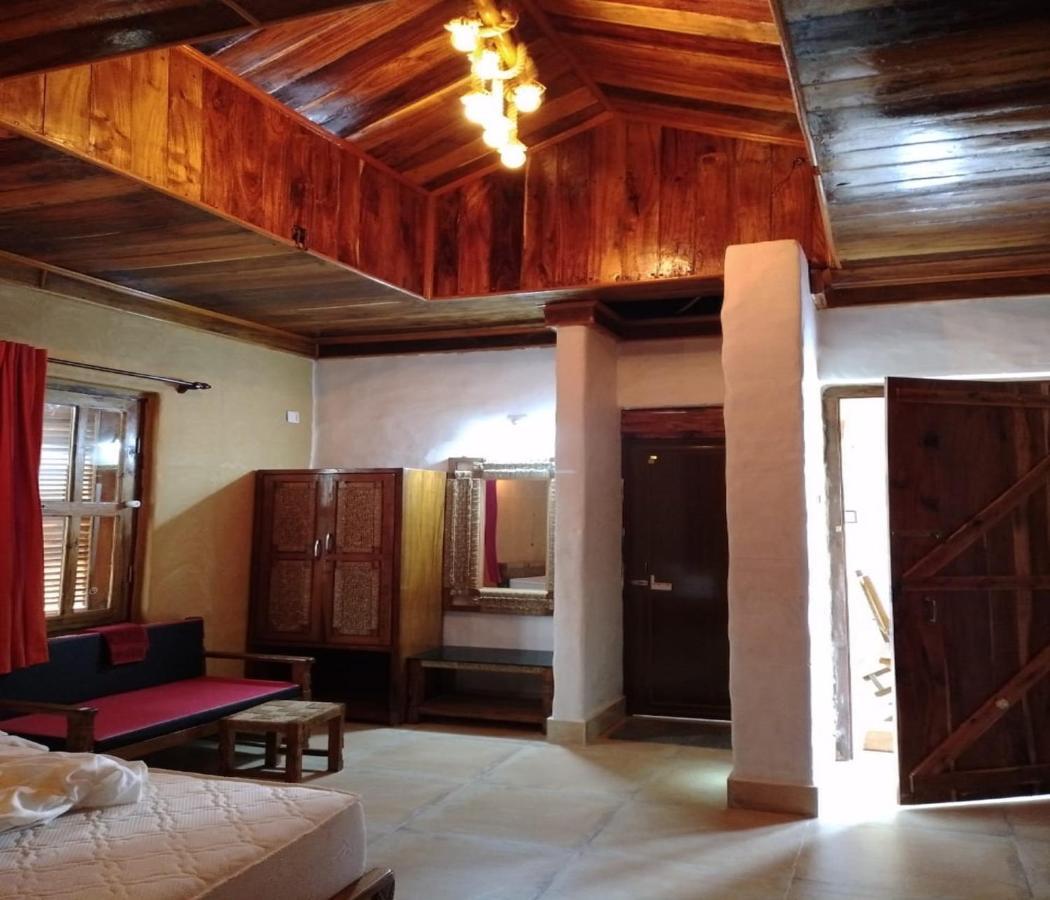 Hotel Raktokorobi Karu Gram Sri Niketan Exteriér fotografie